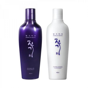 Daeng_Gi_Meo_Ri_Vitalizing_Shampoo