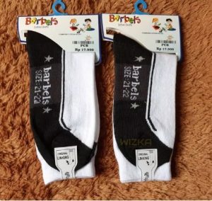 kaos-kaki-bagus-anak-sekolah-8