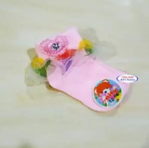 kaos-kaki-bayi-terbaik-untuk-bayi-yang-baru-lahir-5