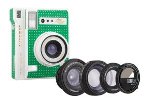 foto-rekomedasi-kamera-polaroid-untuk-anak-muda-01