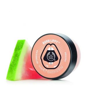 foto-lip-balm-terbaik-yang-bisa-mencerahkan-bibir-2